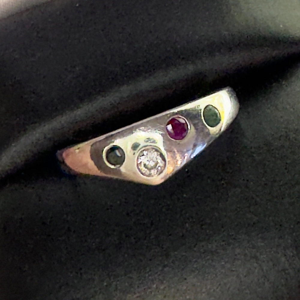 Vintage Handmade Custom Made Ring with Genuine Ruby, Sapphire, & Emerald! 925 - Picture 9 of 15